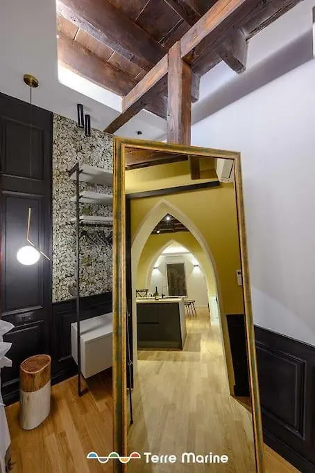 Under Bridge, Terremarine Apartment La Spezia 0*,  Italy